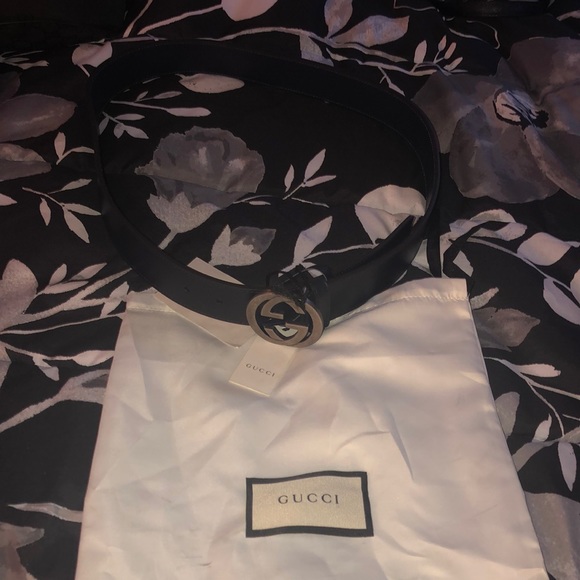 Gucci Accessories - Brand New Women’s Gucci Navy Blue Belt Gucci Accessories - Brand New Women’s Gucci Navy Blue Belt